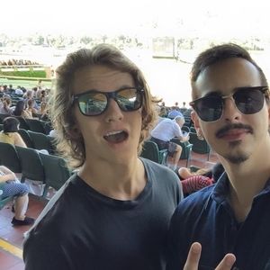 Meet your Posher, Garrett